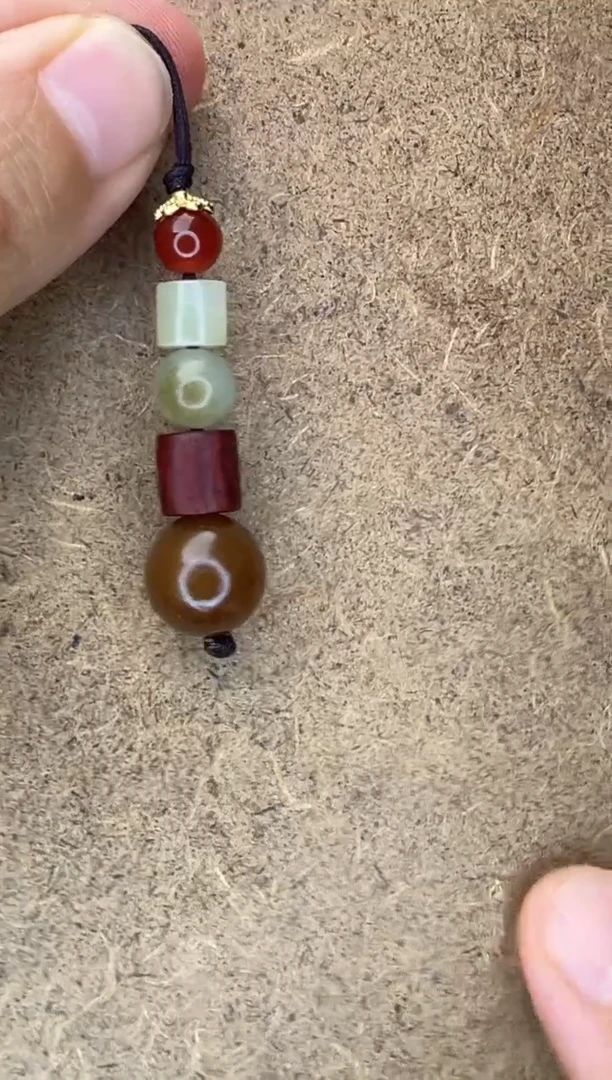 和田玉未镶嵌颈饰用****3M