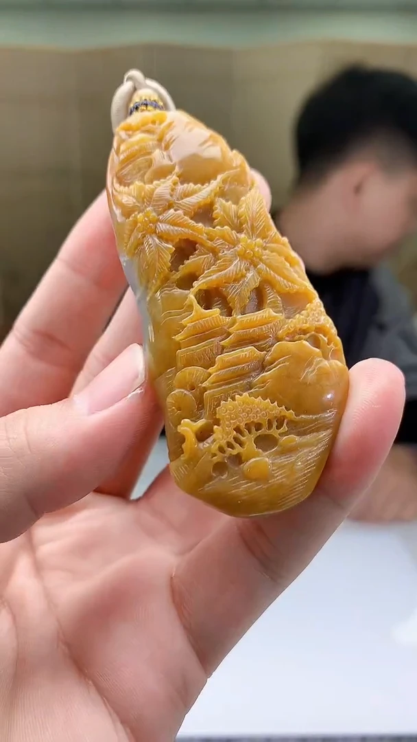 【闪购商品】定制翡翠未镶嵌4917bb-毛货挂件65