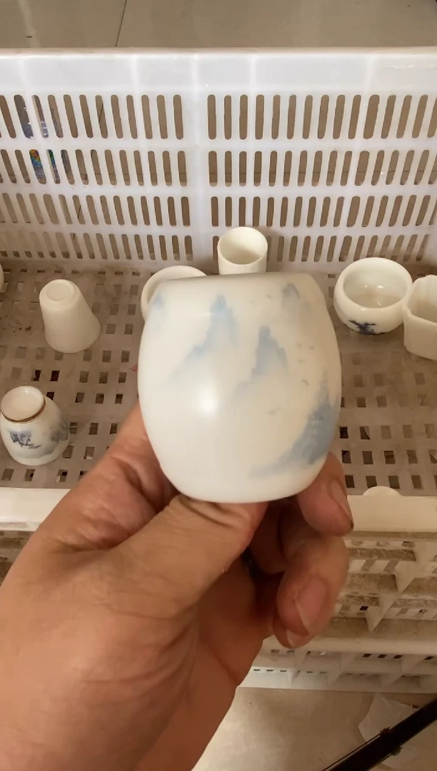 杯无运费险有瑕疵的摄影的产品有使用过的痕迹有点脏介意勿拍