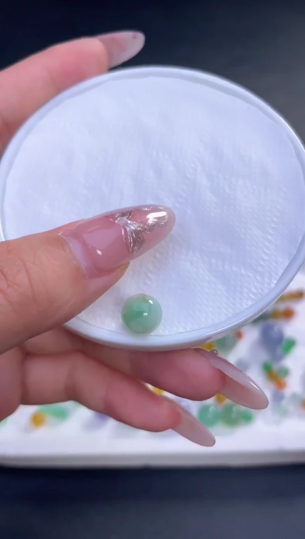 颈饰未镶嵌翡翠888卡8.7