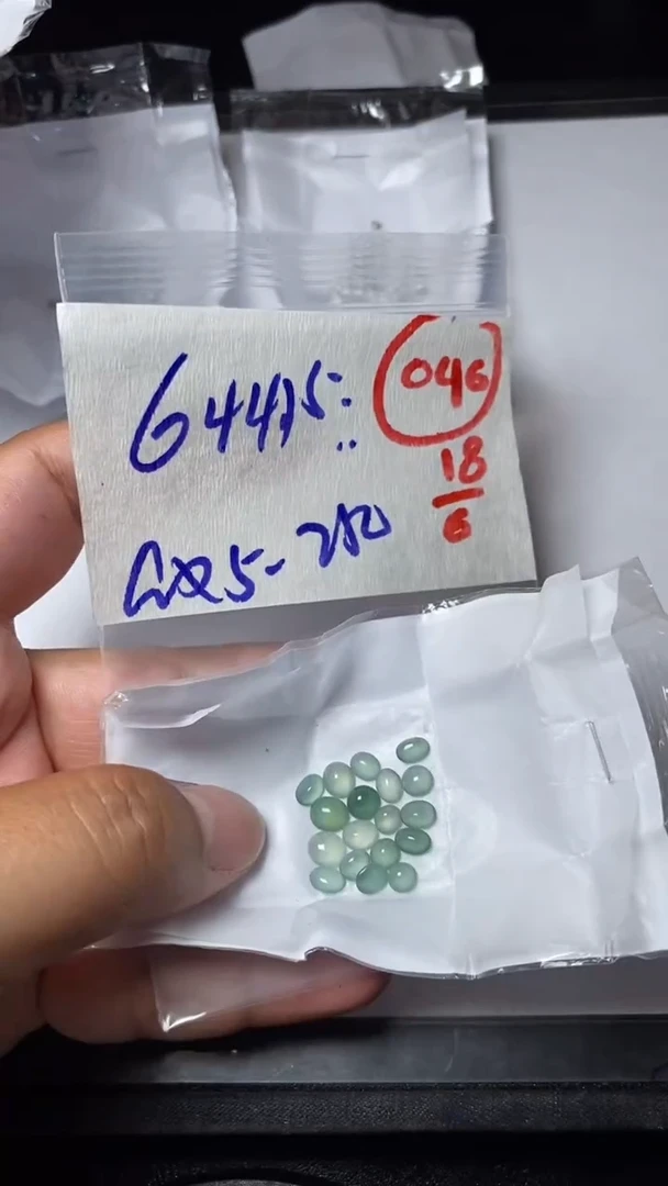 定制翡翠未镶嵌用****8缅甸天然翡翠A货46