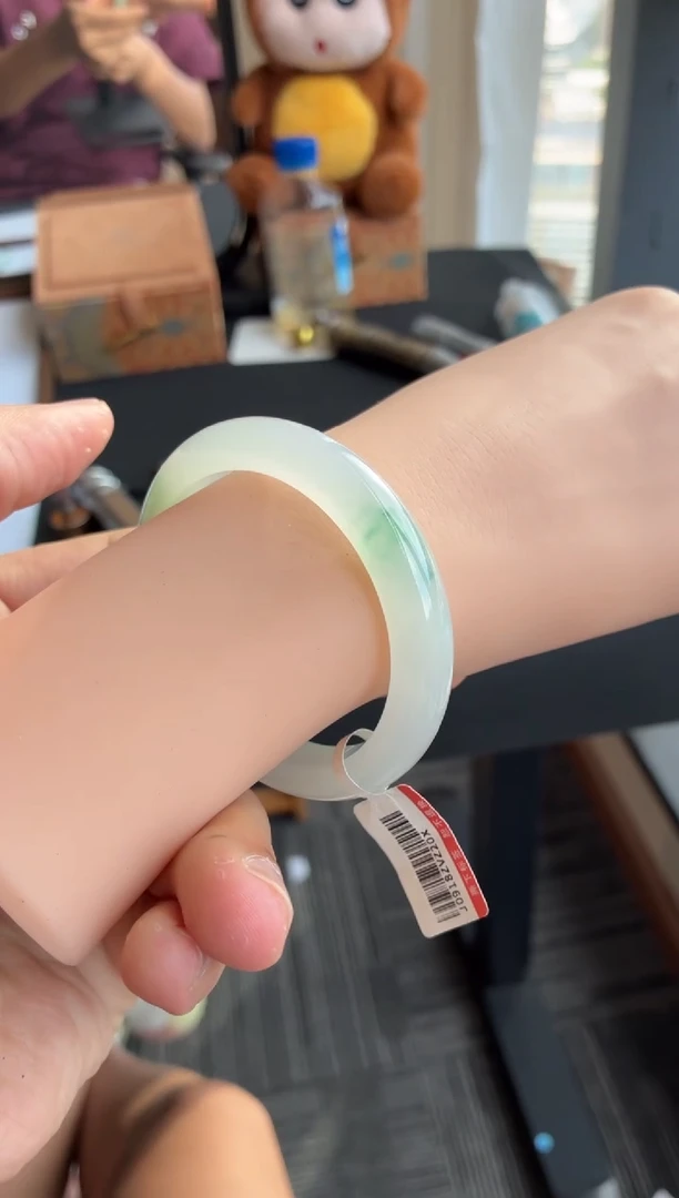 未镶嵌手镯翡翠31号51.1*10*7.6正圈