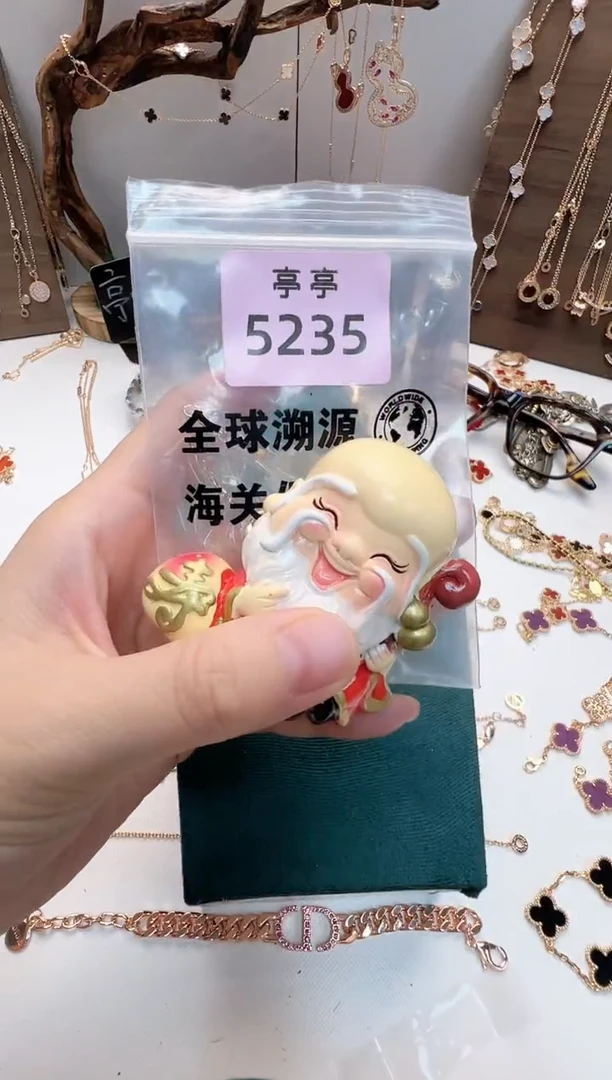 可*华禄甄选阁亭亭总铺