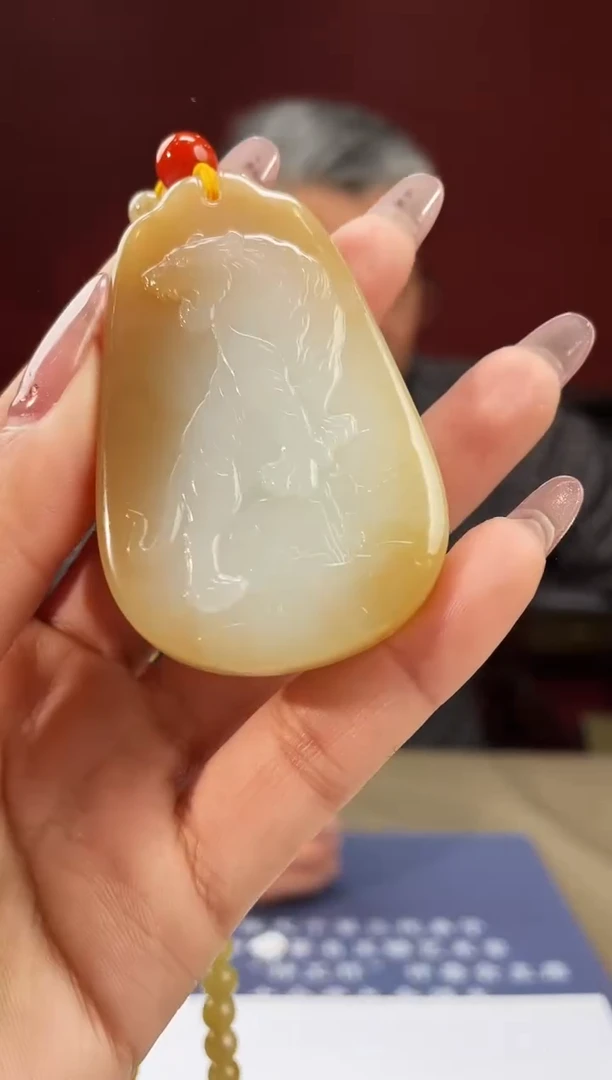 【闪购商品】定制和田玉和田玉（多样性拍一发一带证）300209