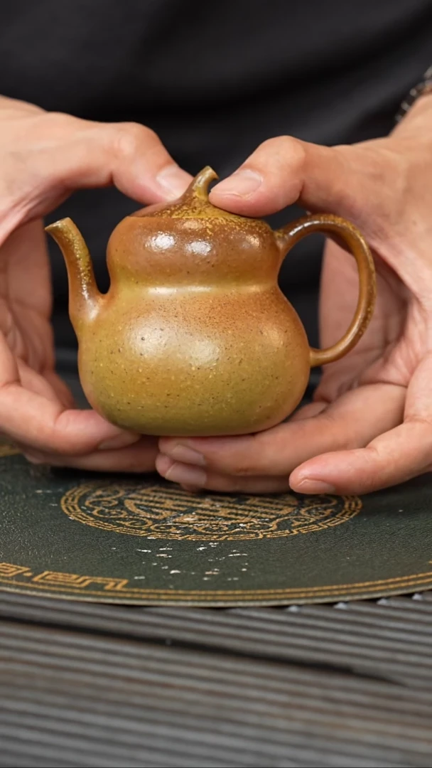 【闪购商品】紫砂茶壶GJY 柴烧 福禄 170cc