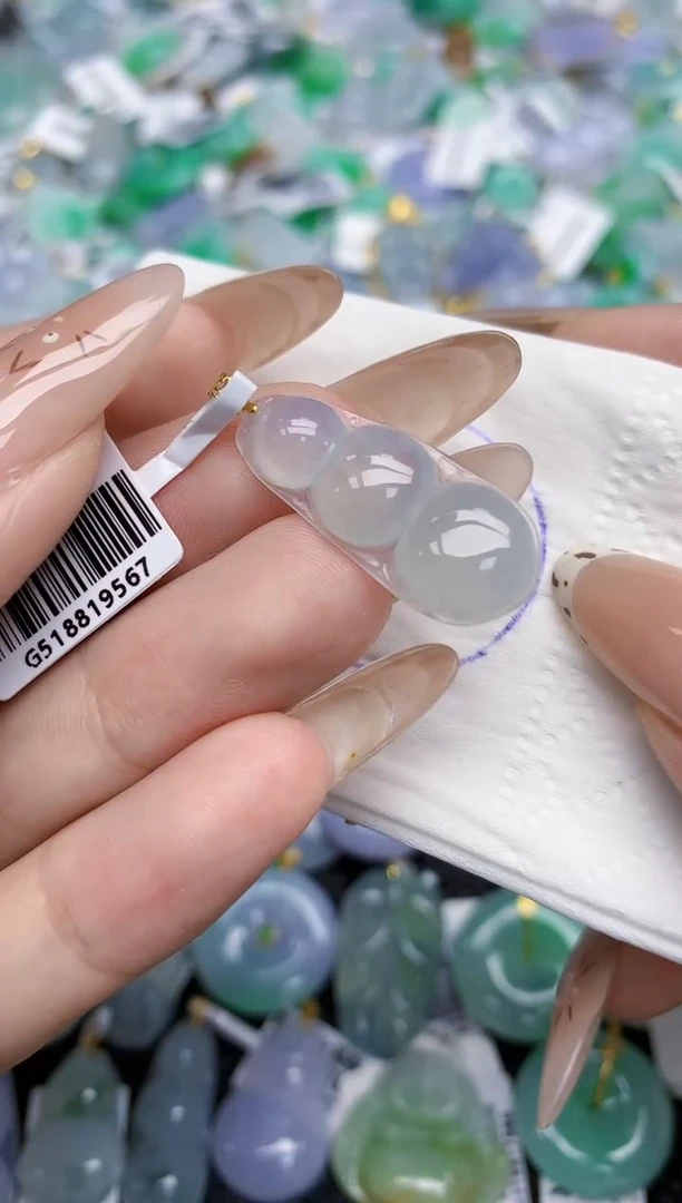 翡翠18K金镶嵌颈饰228   天然翡翠A货