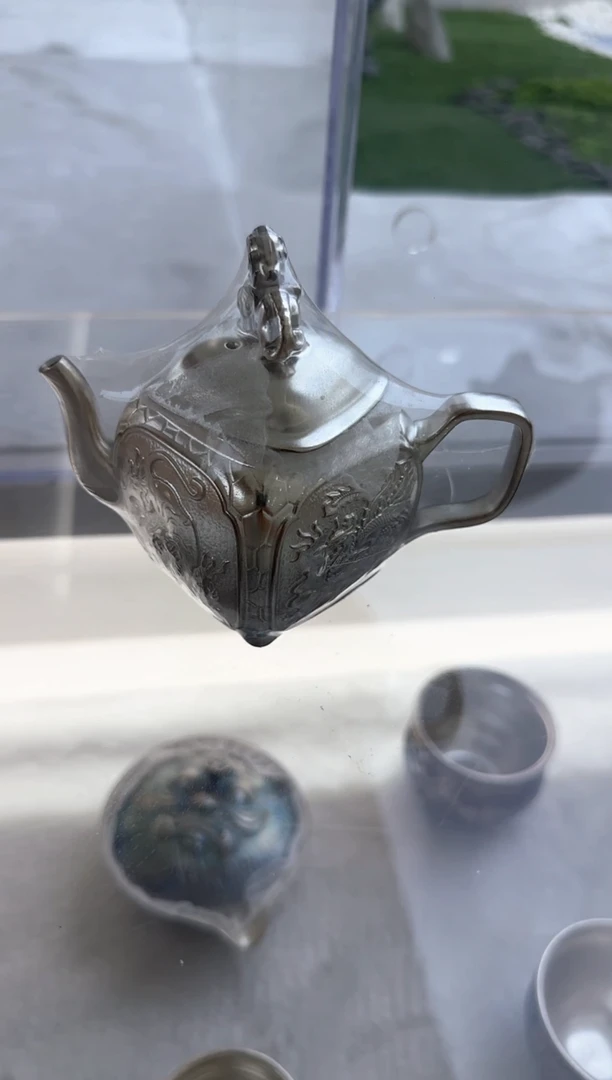 何赋森甄选——四象壶