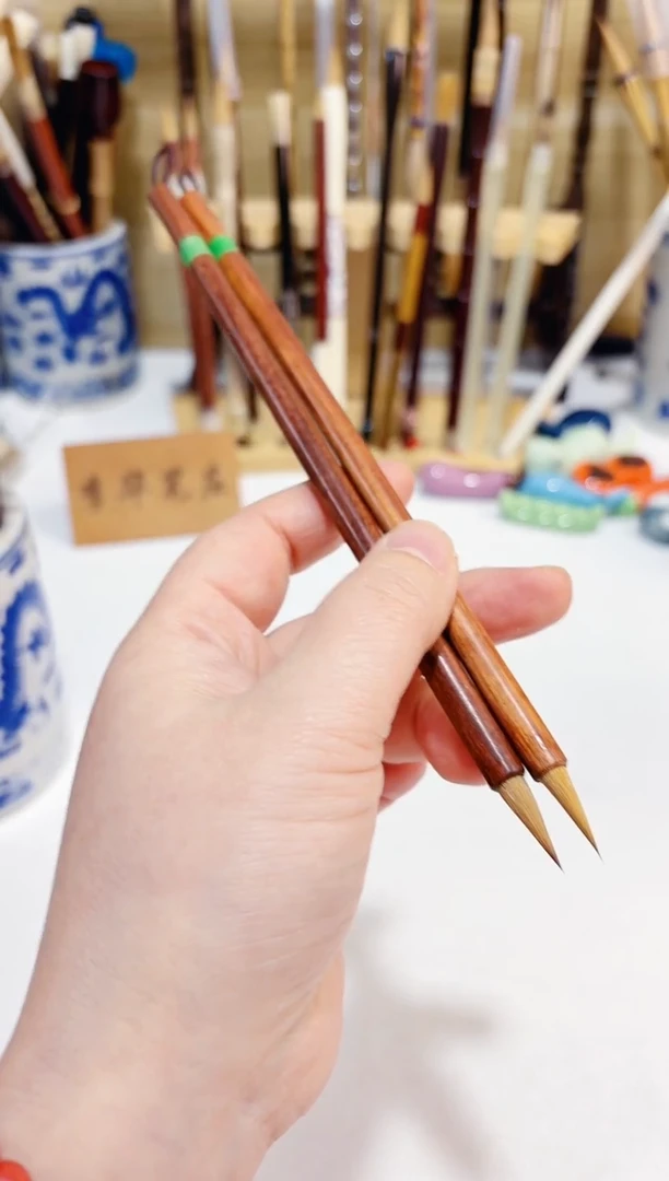 月心 檀木杆黄狼辽尾小楷毛笔2支 出锋1.9 口径0.5 试墨不售后