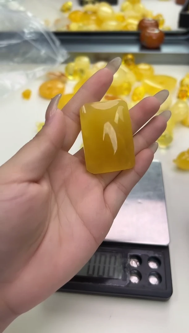 裸石琥珀未镶嵌琥珀蜜蜡吊坠