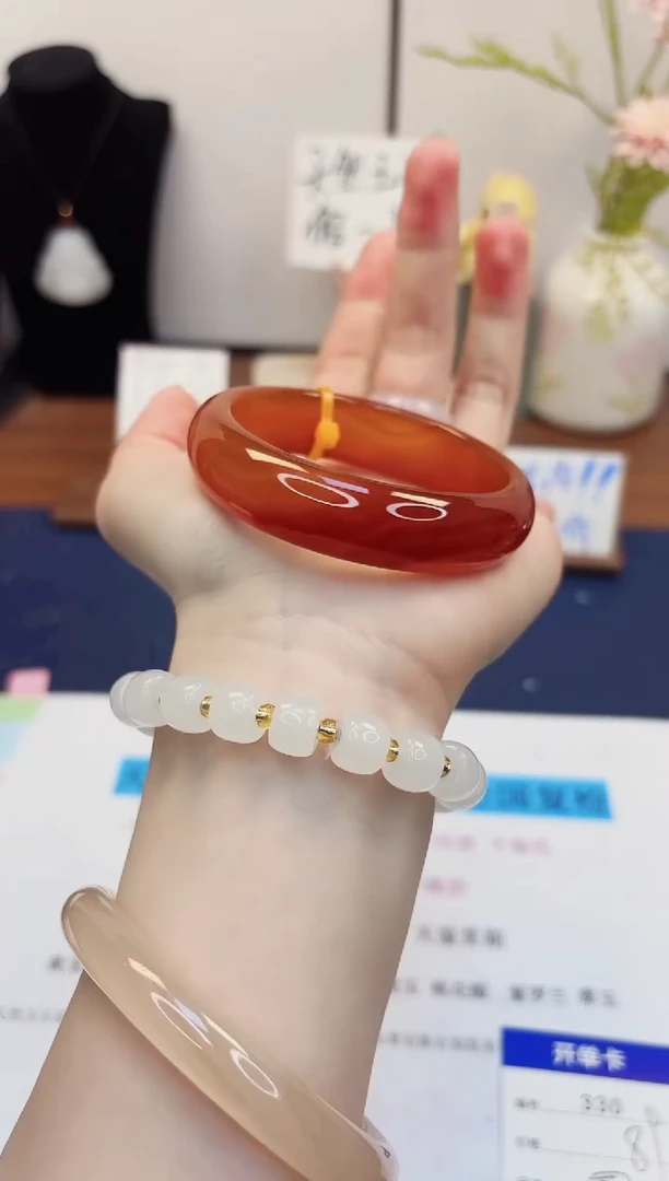 【闪购商品】石英质玉手镯未镶嵌330-玛瑙-圈口57