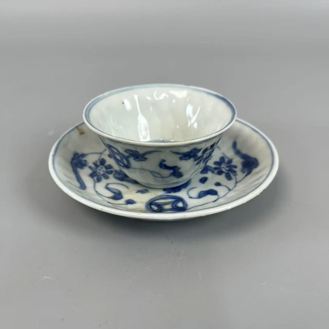 5130003 清 康熙 青花杯碟套组