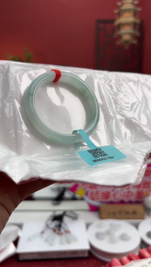 未镶嵌手镯翡翠翡翠手镯2