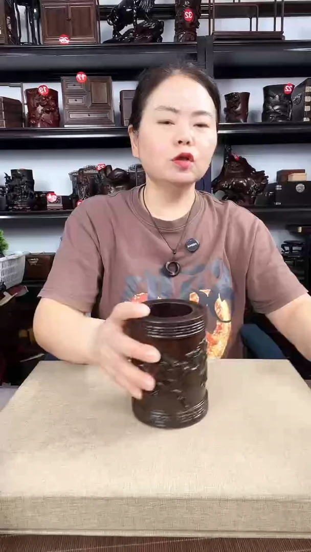 木小马笔筒老李红木工艺品