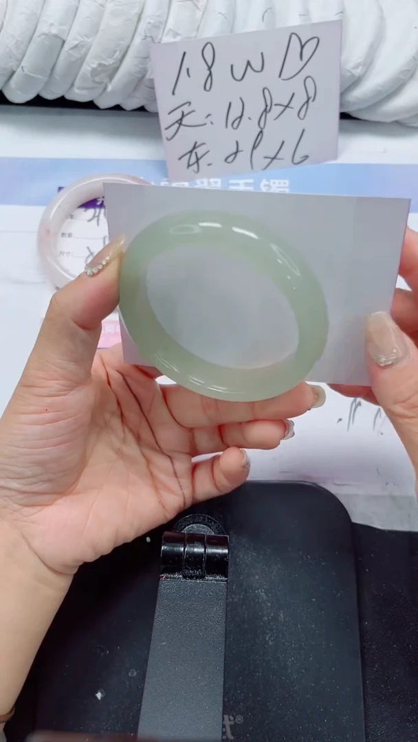 未镶嵌手镯石英质玉217-55