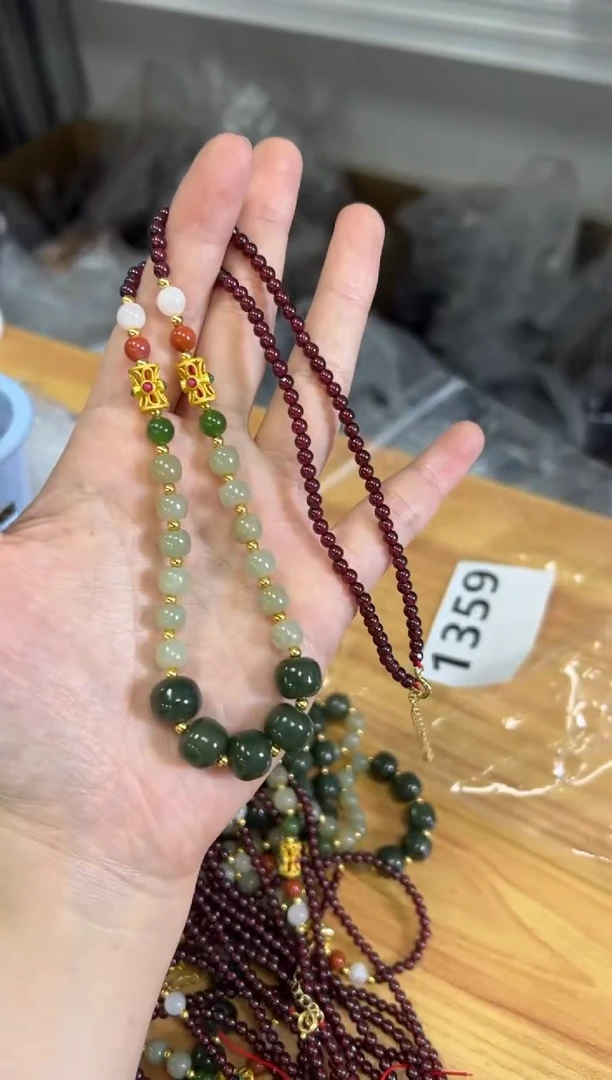 银S925镶嵌颈饰石榴石石榴石和田玉塔链项链[1359]