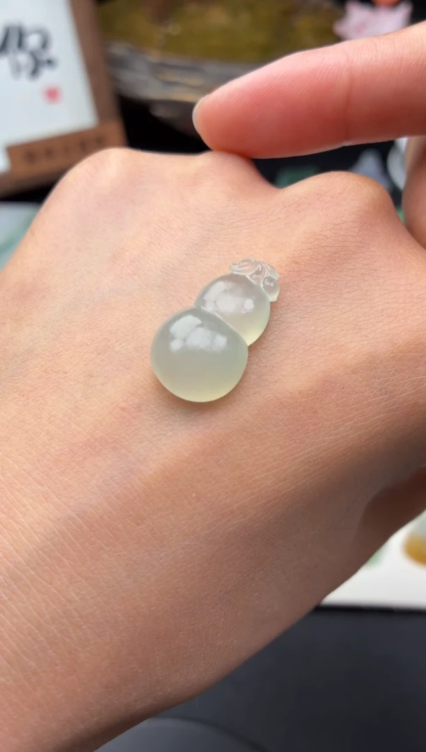 未镶嵌定制翡翠翡翠