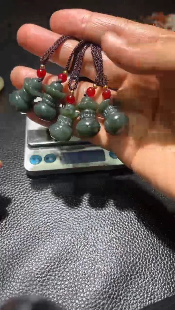 和田玉未镶嵌吊坠(不含链)新疆和田玉