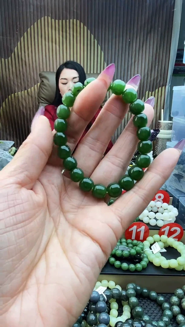 未镶嵌手串和田玉碧玉9