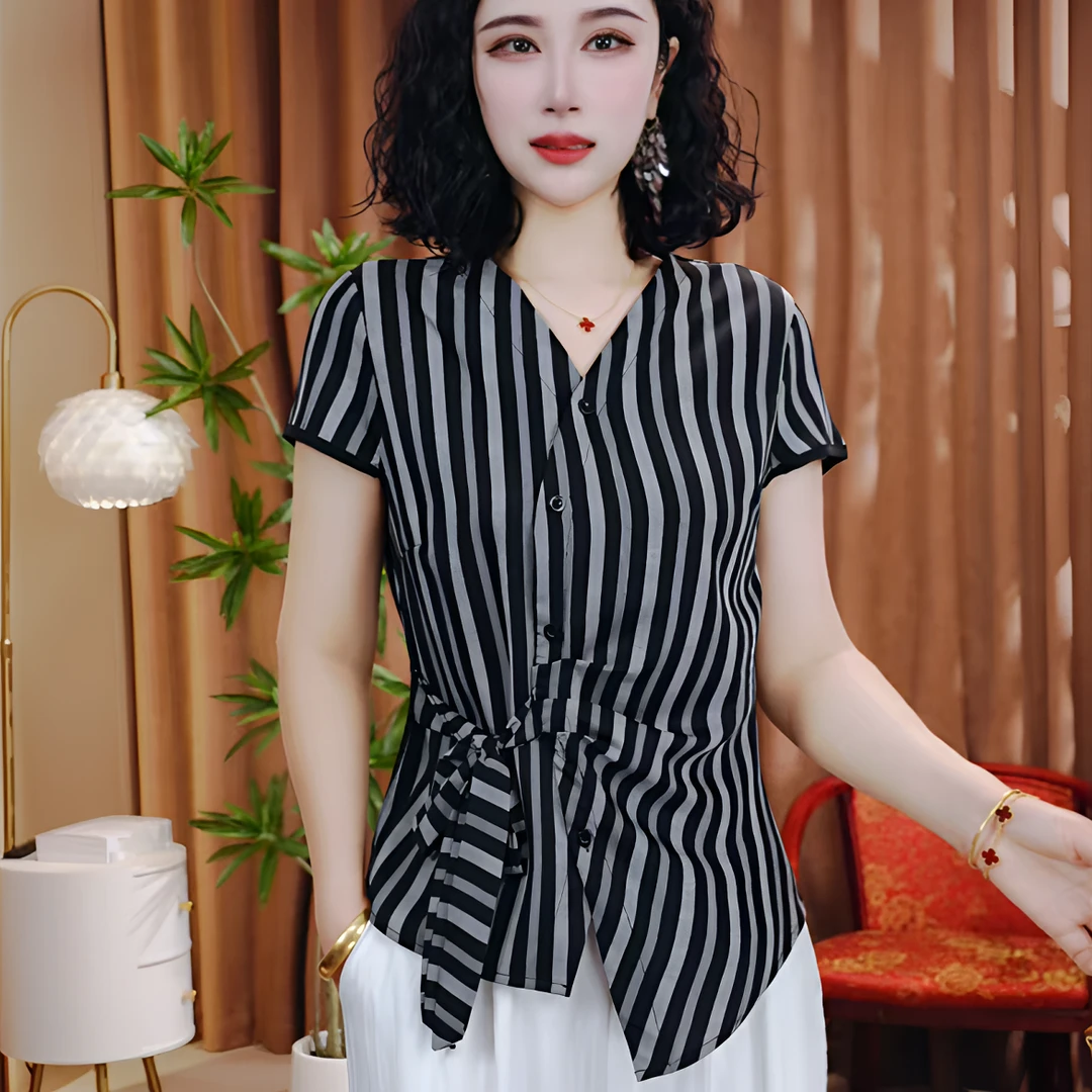 女士夏季新款休闲洋气短袖气质百搭V领显瘦开衫扣上衣小衫