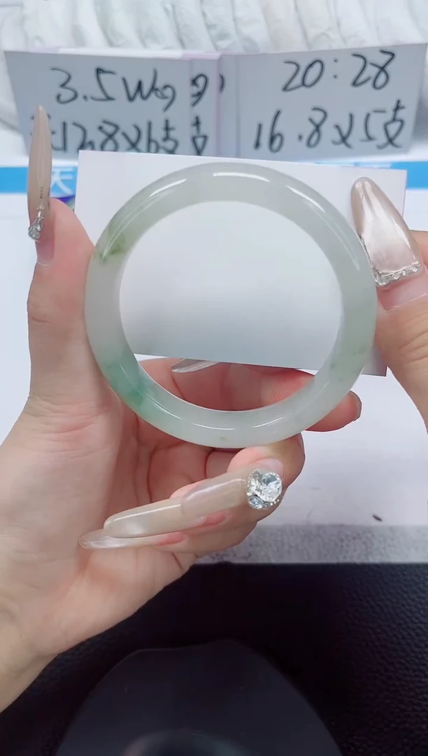 未镶嵌手镯石英质玉110-55/56