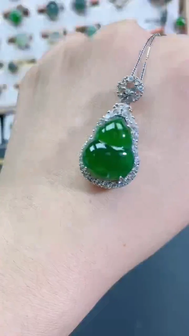 颈饰银S925镶嵌翡翠天然翡翠