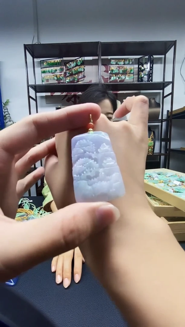 翡翠未镶嵌颈饰翡翠吊坠