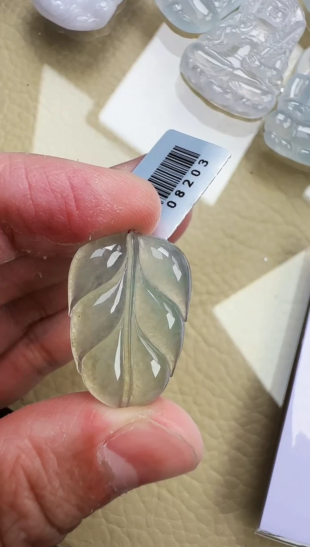 颈饰未镶嵌翡翠缅甸翡翠a货