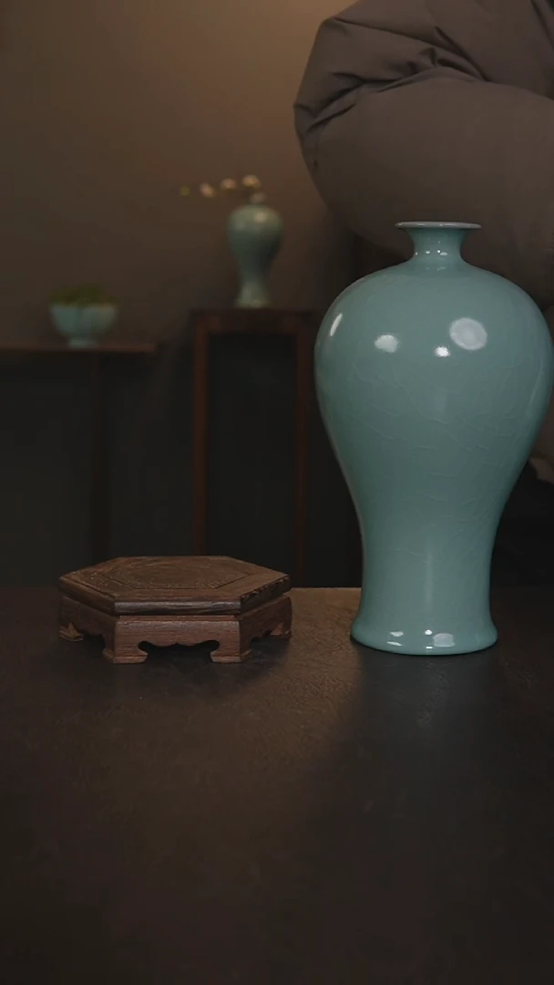 摆件瓷仿古釉手工梅瓶