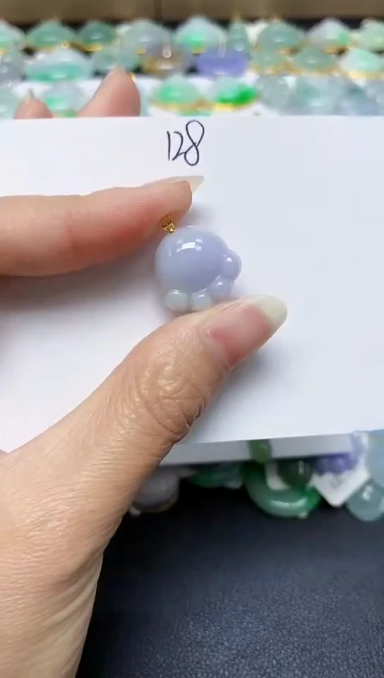 翡翠未镶嵌颈饰 天然翡翠A货