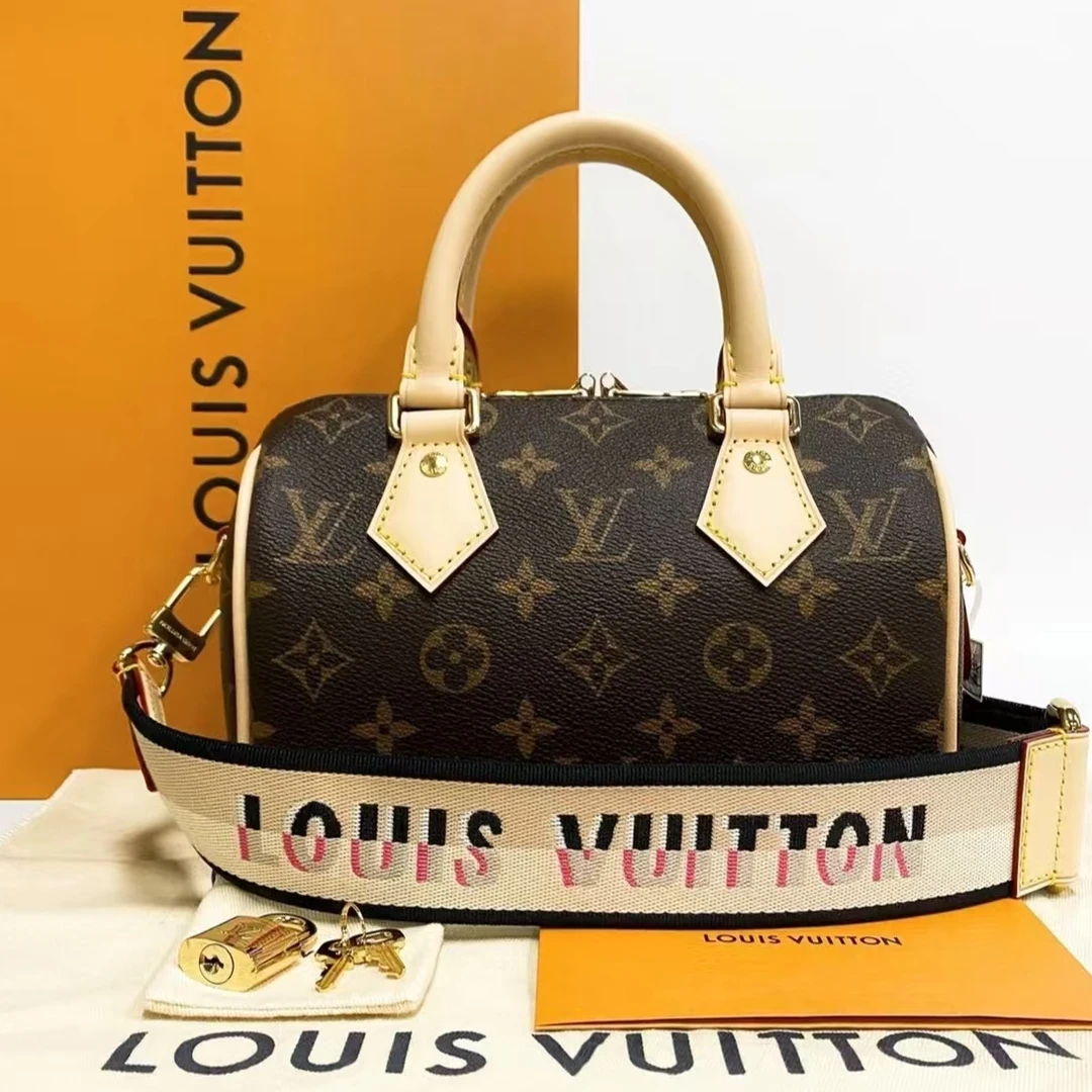 99新 LouisVuitton/路易威登 路易威登 speedy 20 单肩包 THQW111