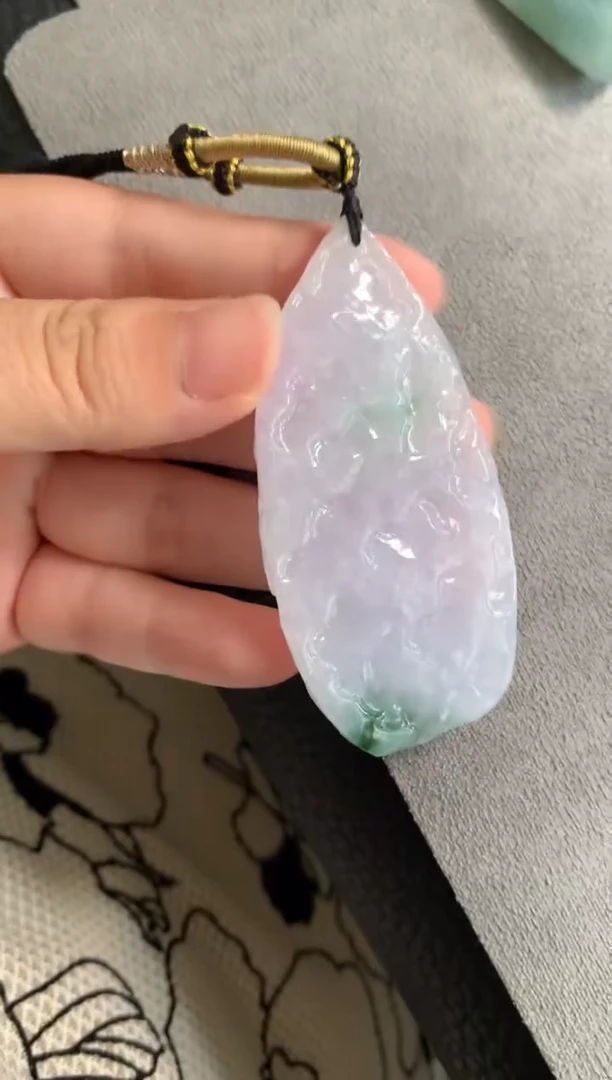 吊坠(不含链)未镶嵌翡翠吊坠
