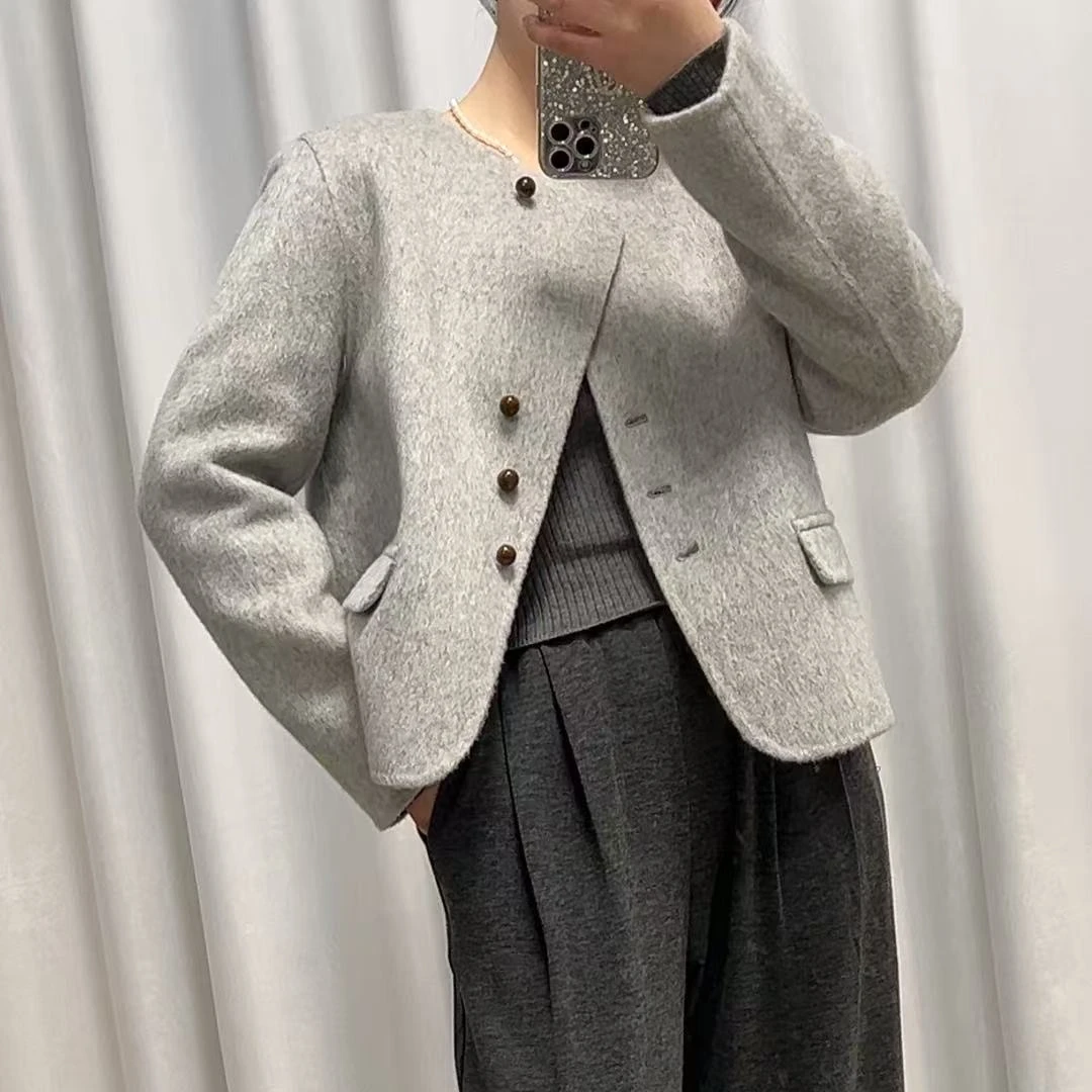2025春款气质显瘦韩版女士纯羊毛短款外套百搭秋冬开衫轻奢