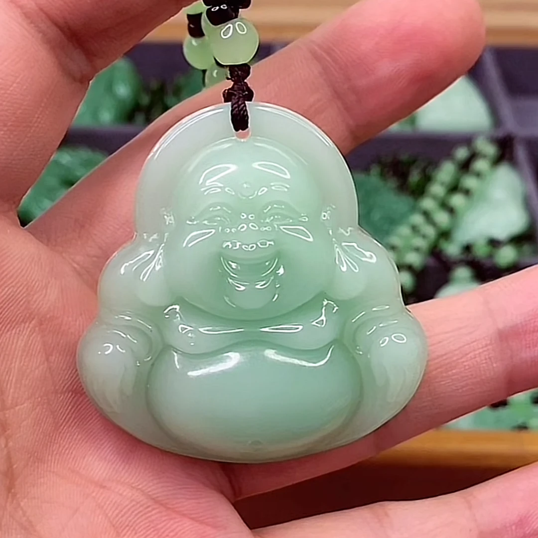 6.浅绿元宝佛经典百搭男女同款项链
