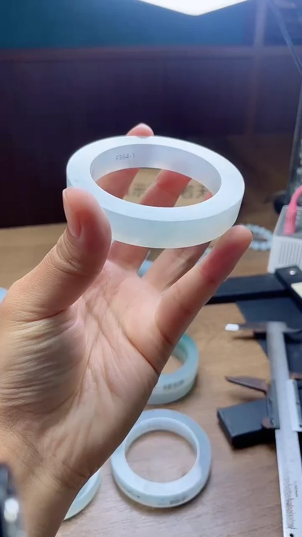 定制翡翠手镯未镶嵌糖*美定制