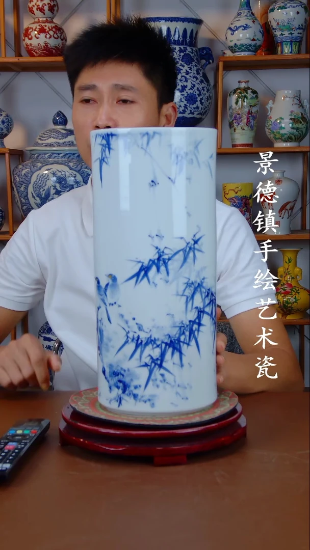 现代景德镇手工手绘陶瓷摆件14