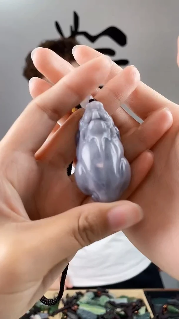 和田玉未镶嵌颈饰拍一发一，多样性发货