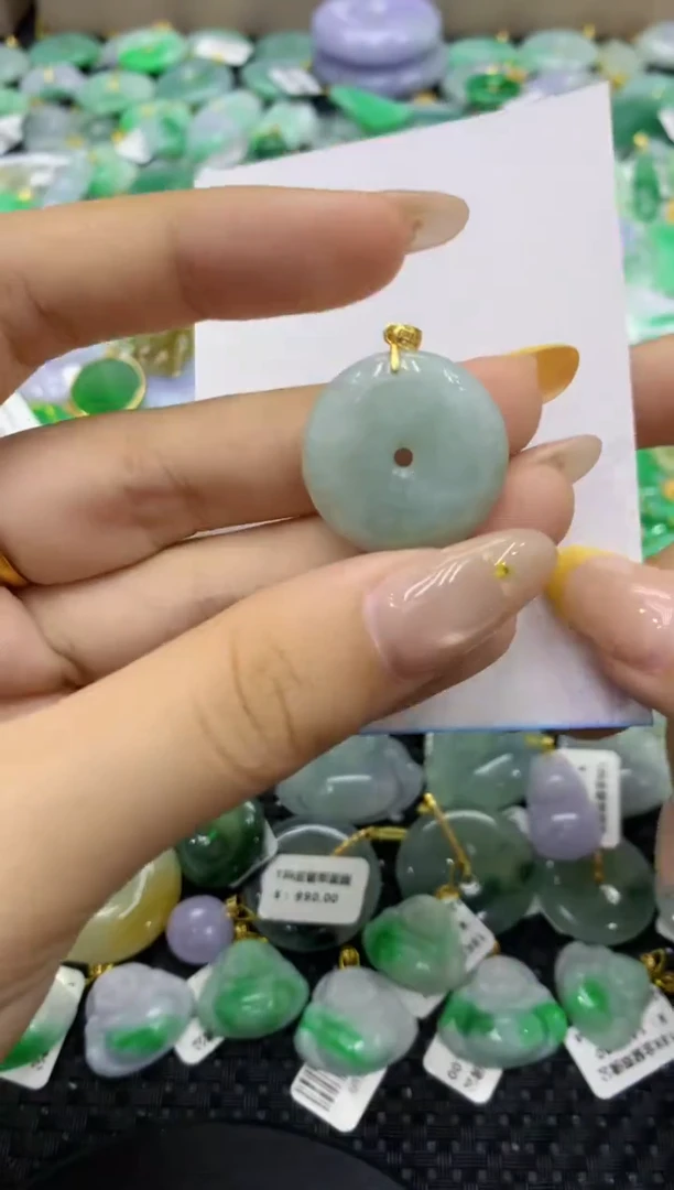 颈饰未镶嵌翡翠天然缅甸翡翠A货