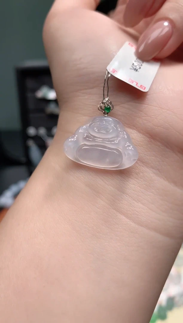 翡翠挂件18K金镶嵌佛公