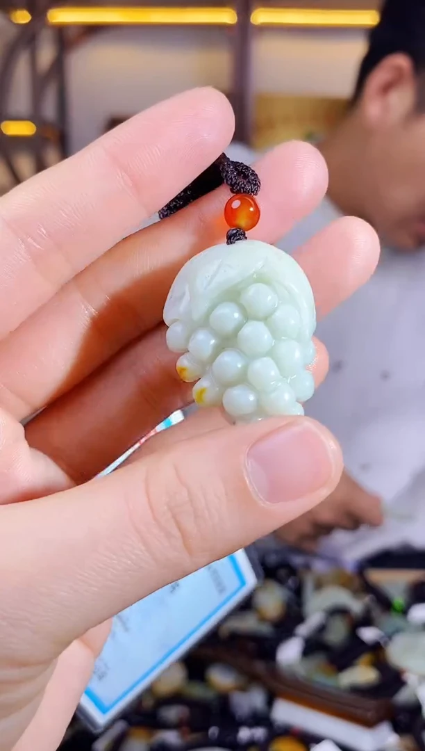 【闪购商品】和田玉颈饰未镶嵌1