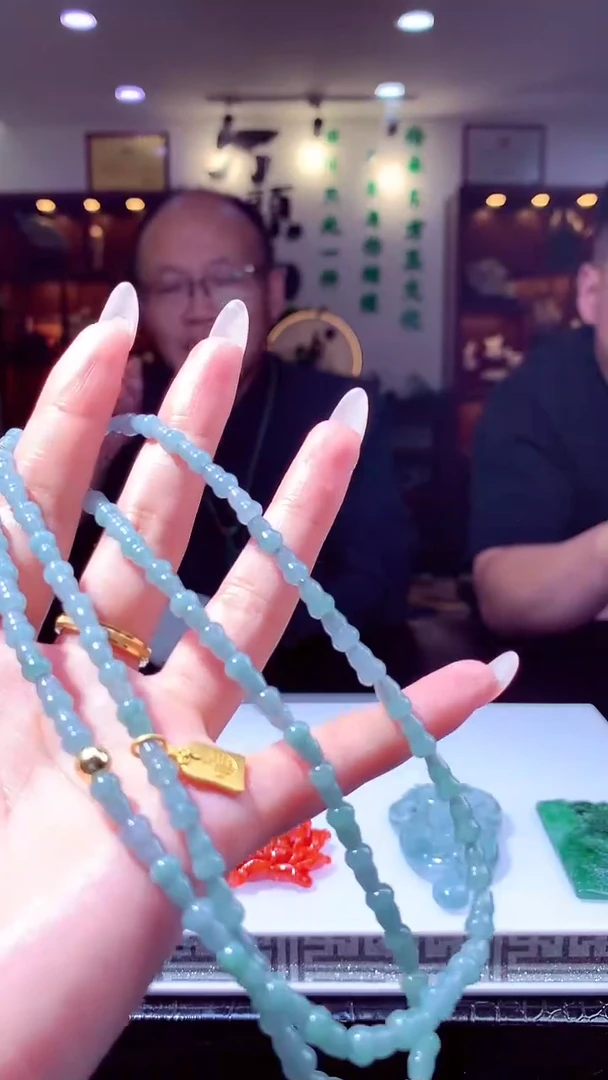 定制翡翠未镶嵌天然翡翠(拍一发一）