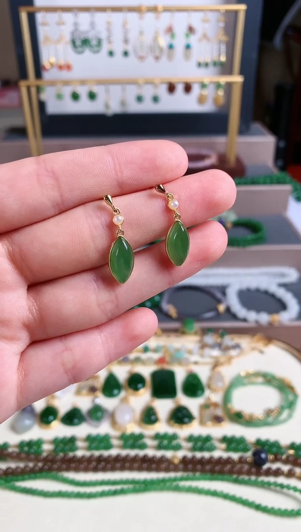 银S925镶嵌和田玉耳饰1