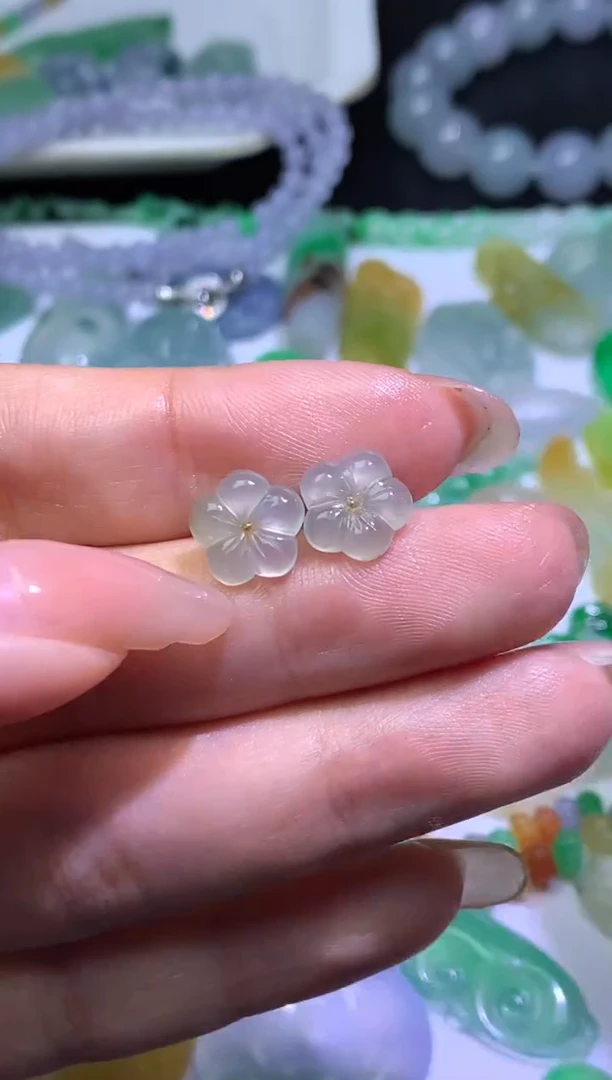 未镶嵌定制翡翠毛货