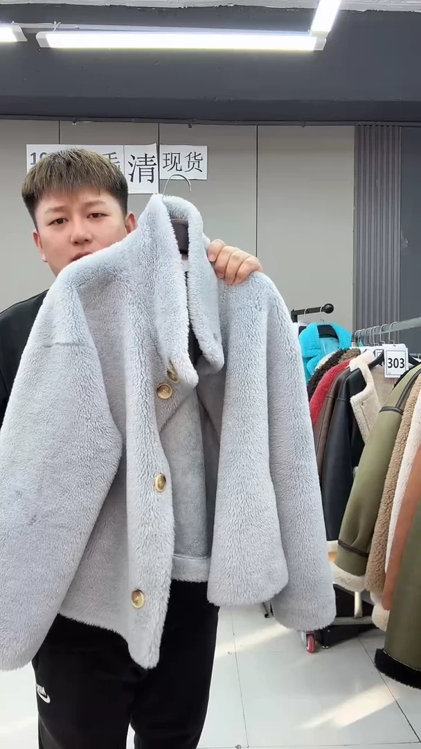 冬季女士100%羊毛外套福利030大码140斤