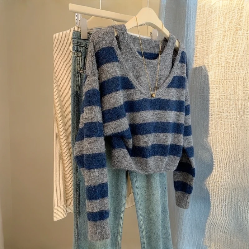 灰色条纹假两件毛衣女夏季2025新款小个子短款针织衫露肩上衣夏季