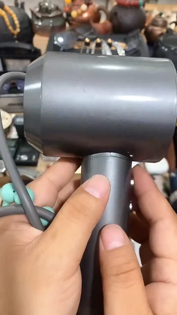 瓷片闪购商品    如图所示