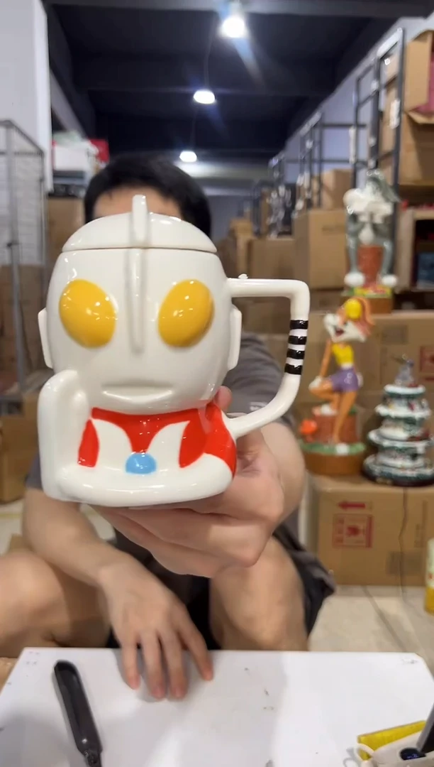 瓷片陶瓷奥特曼带盖杯
