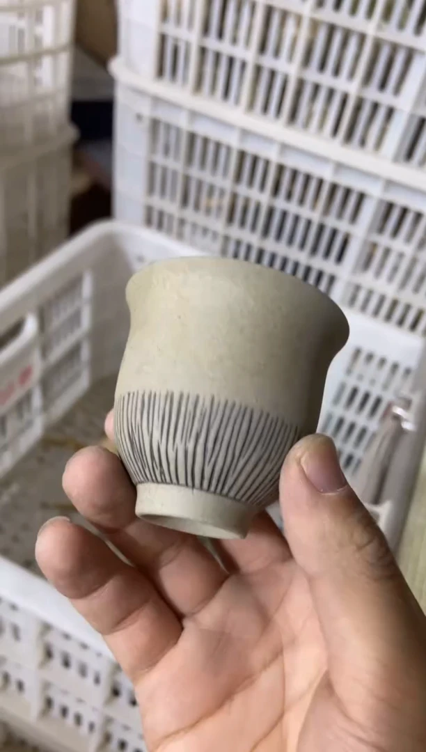 杯子瓷无运费险有瑕疵的摄影的产品有使用过的痕迹有点脏介意勿拍