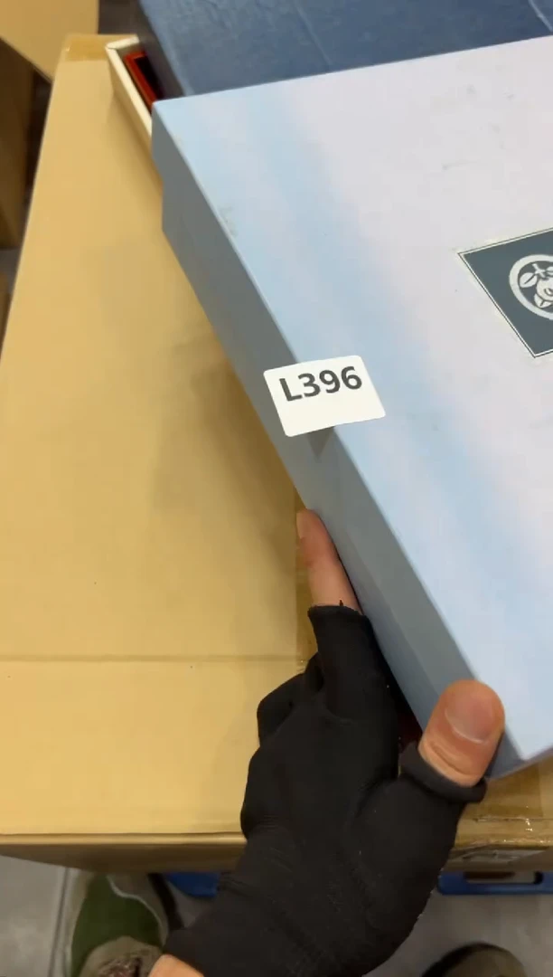 瓷片S****t396中古商品，谨慎参拍