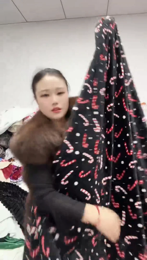 法兰绒2.4x1.5面料尺寸主播介绍为准