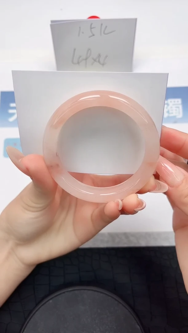 【闪购商品】石英质玉手镯未镶嵌G36-54